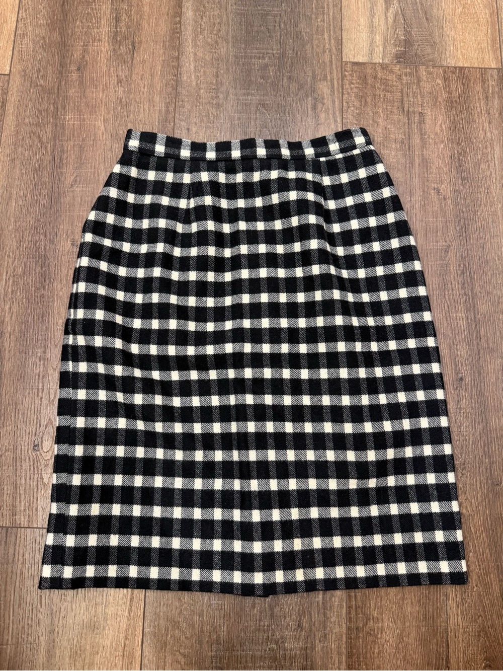 Vintage Anne Klein wool plaid pencil skirt made in USA women’s union ILGWU
